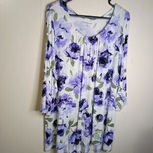 croft & barrow Lavender and Green Floral Scoop Neck Top